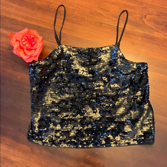 H&M Tops - H&M sequin crop top (size 8)